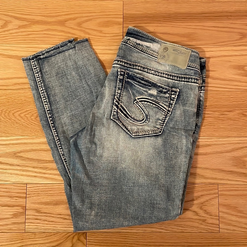 Silver Suki skinny midrise skinny ankle jeans